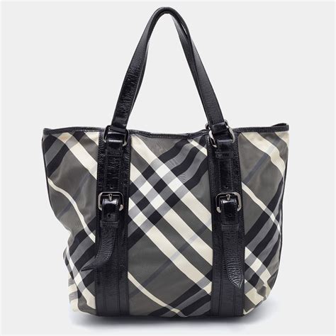 burberry beat check nylon medium lowry tote bag|Bags .